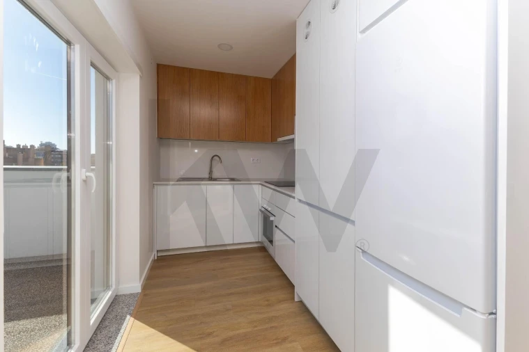 Apartamento T2 para Venda em Paranhos Foto 16