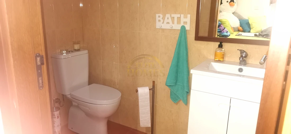 Moradia T5 para Venda em Peral Foto 28