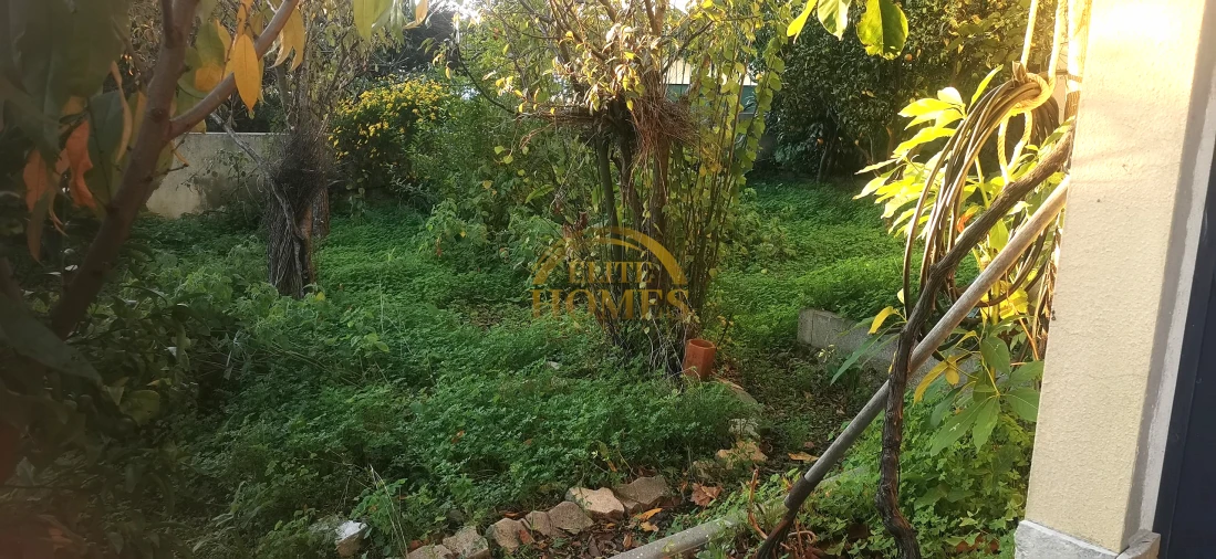 Moradia T5 para Venda em Peral Foto 43