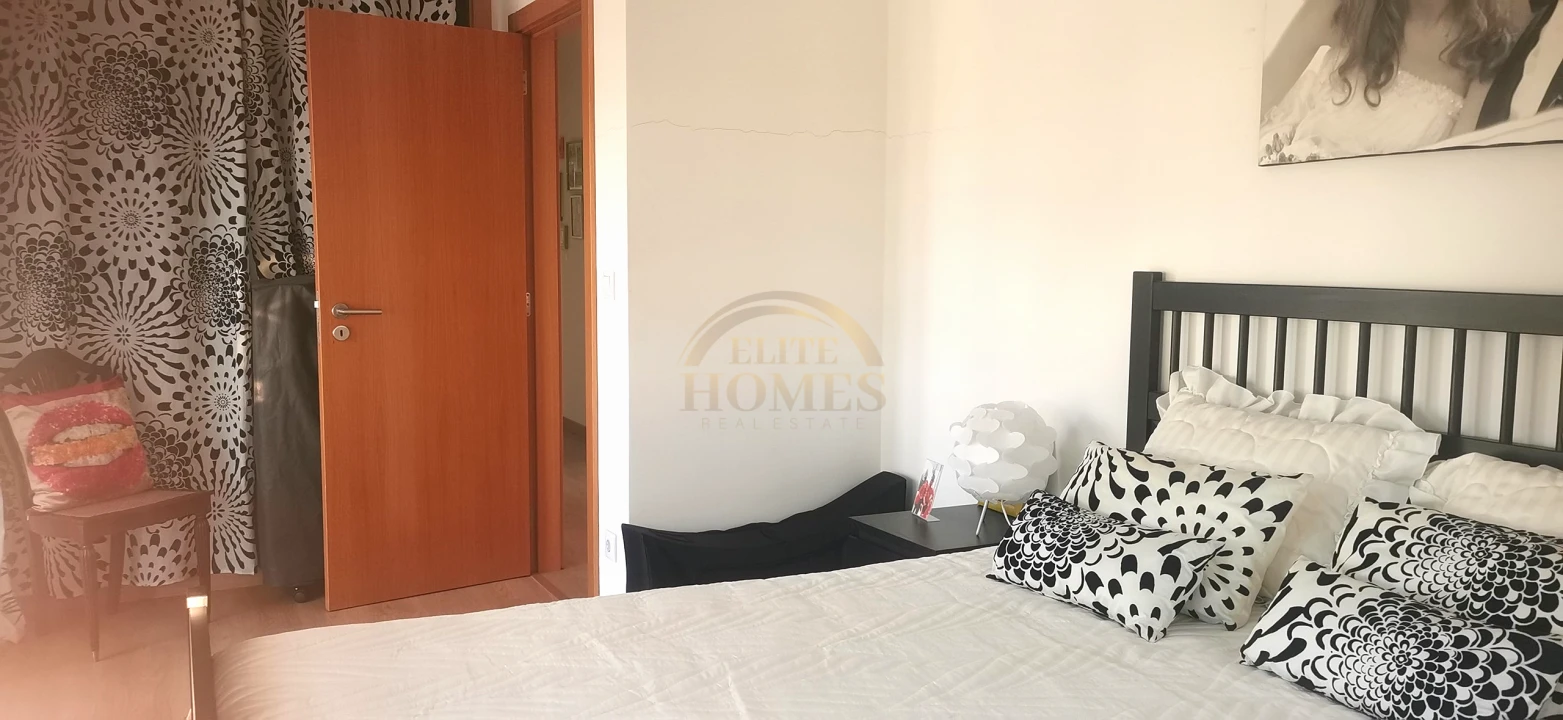 Moradia T5 para Venda em Peral Foto 19