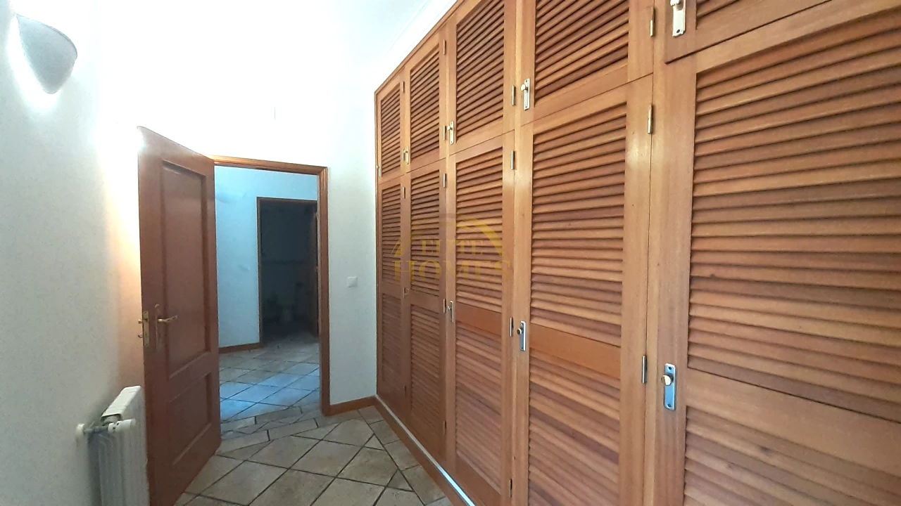 Moradia T5 para Venda em Sesimbra (Castelo) Foto 62