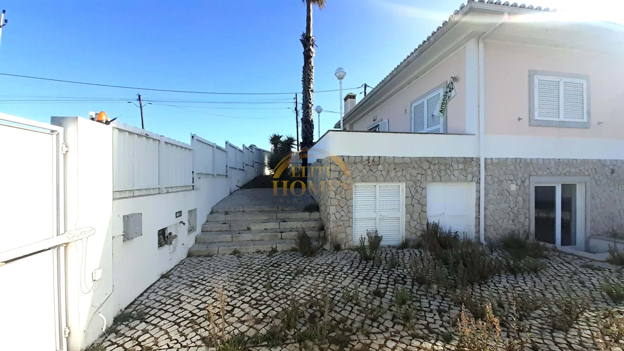 Moradia T5 para Venda em Sesimbra (Castelo) Foto 42