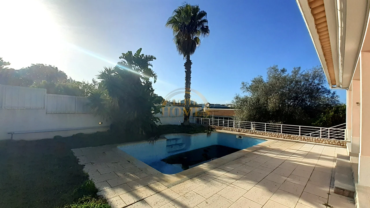 Moradia T5 para Venda em Sesimbra (Castelo) Foto 70