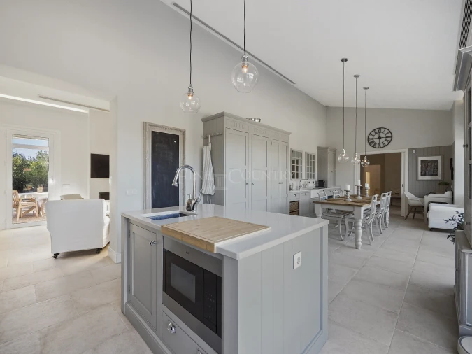 Moradia T4 para Venda em São Silvestre Foto 7