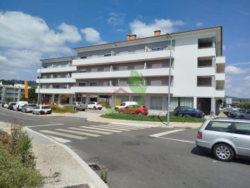 Apartamento T3 para Venda em Vila Verde e Barbudo