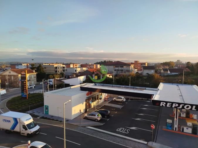 Apartamento T3 para Venda em Vila Verde e Barbudo Foto 5