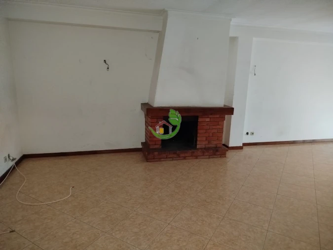 Apartamento T3 para Venda em Vila Verde e Barbudo Foto 19