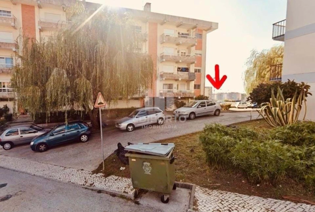 Garagem para Venda em Tavarede Foto 5