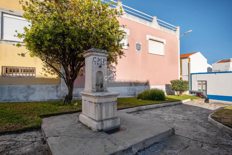 Moradia T3 para Venda em Peniche Foto 21