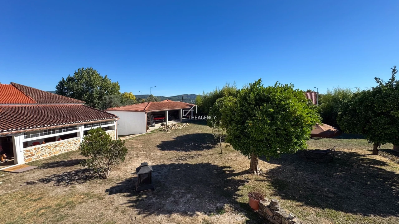 Moradia T8 para Venda em Pedrogão Grande Foto 37