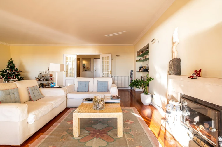 Apartamento T3 para Venda em Cascais e Estoril Foto 6