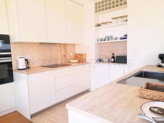 Apartamento T2 para Venda em Quarteira Foto 3