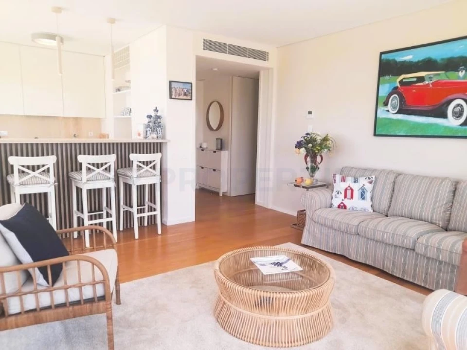 Apartamento T2 para Venda em Quarteira Foto 2