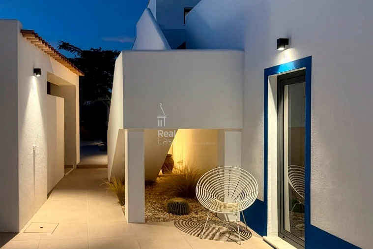 Moradia T3 para Venda em Olhão Foto 4