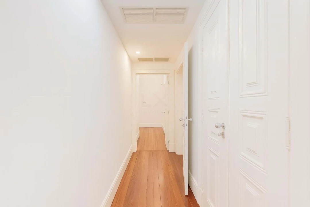 Escritório para Arrendamento em Santo António Foto 9