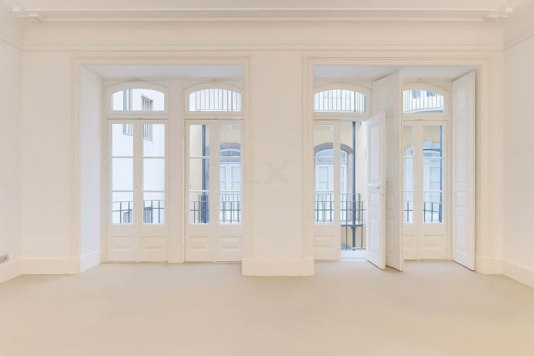 Escritório para Arrendamento em Santo António Foto 13