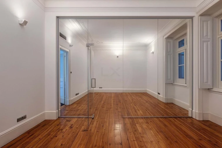 Escritório para Arrendamento em Santo António Foto 3