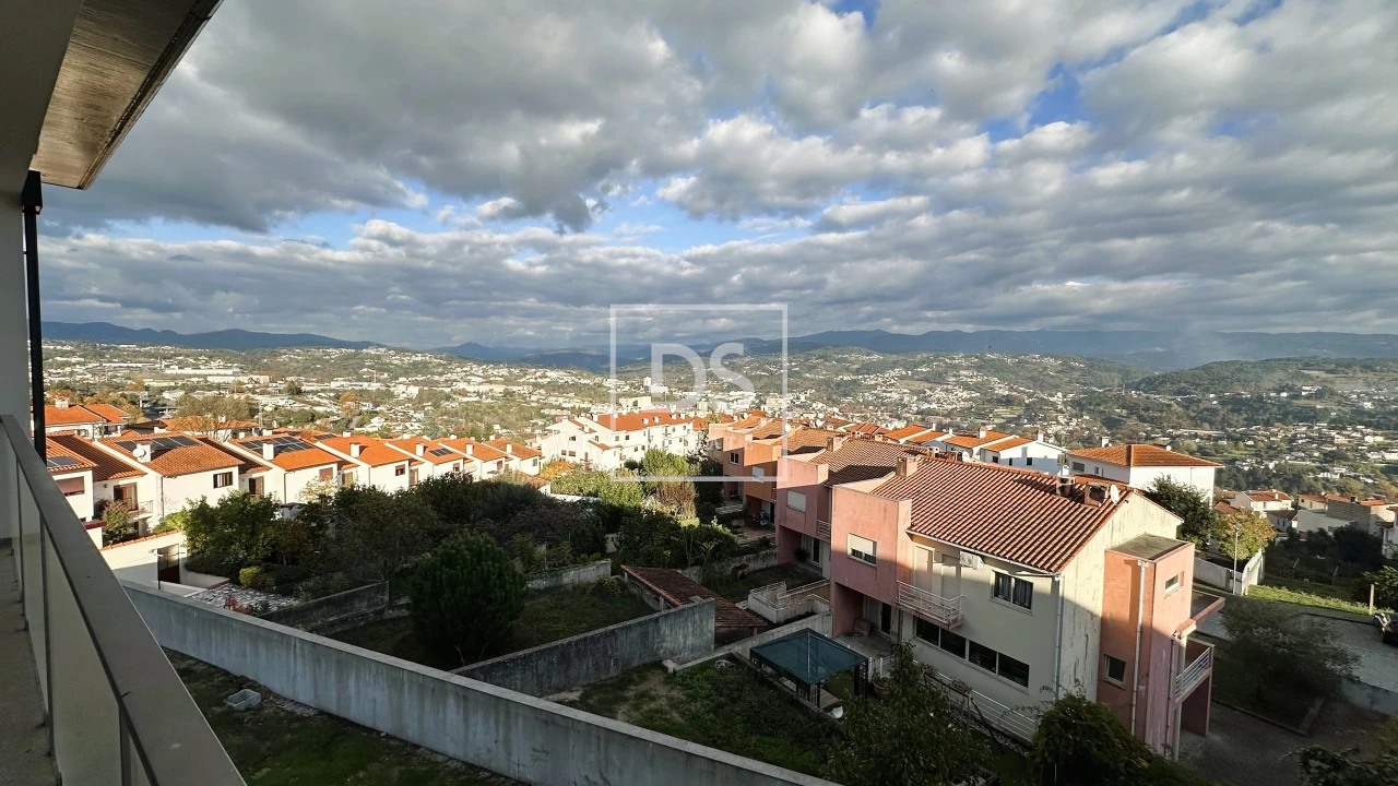 Moradia T3 para Venda em Fregim Foto 21