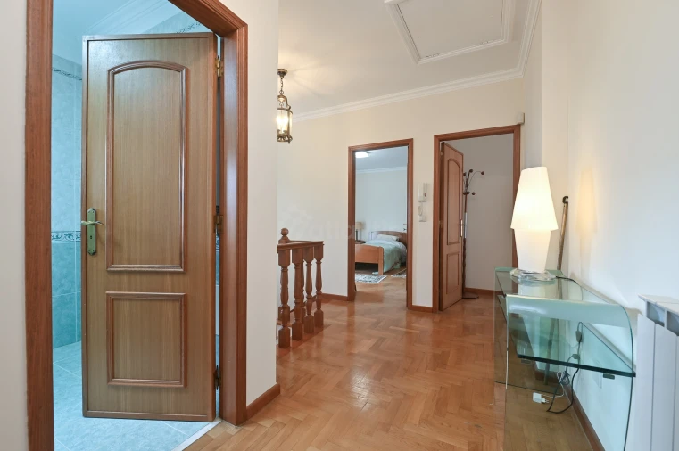 Moradia T3 para Venda em Alcabideche Foto 19