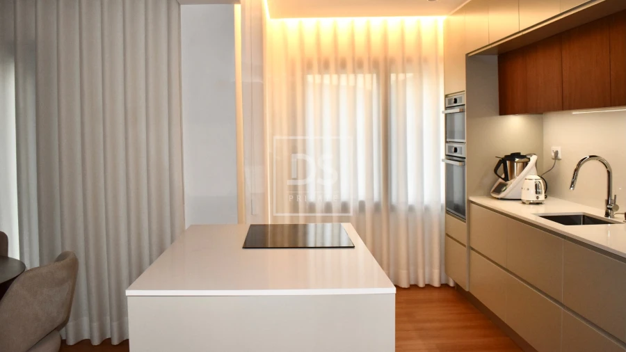 Apartamento T2 para Venda em Braga (Maximinos, Sé e Cividade) Foto 13