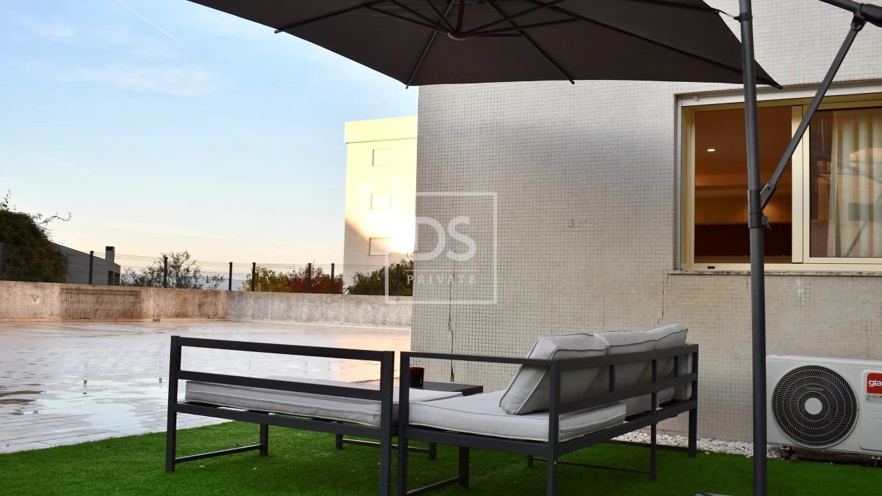 Apartamento T2 para Venda em Braga (Maximinos, Sé e Cividade) Foto 3