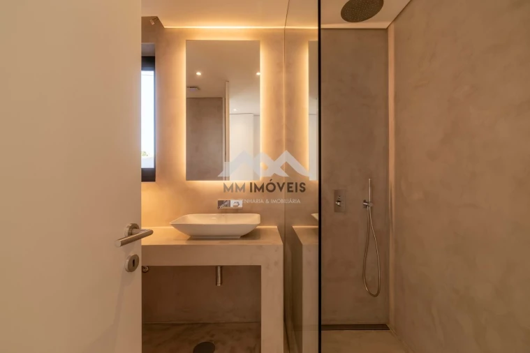 Moradia T3 para Venda em Santa Marinha e São Pedro da Afurada Foto 8