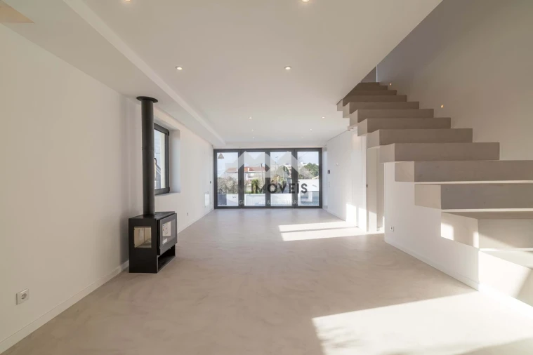 Moradia T3 para Venda em Santa Marinha e São Pedro da Afurada Foto 2