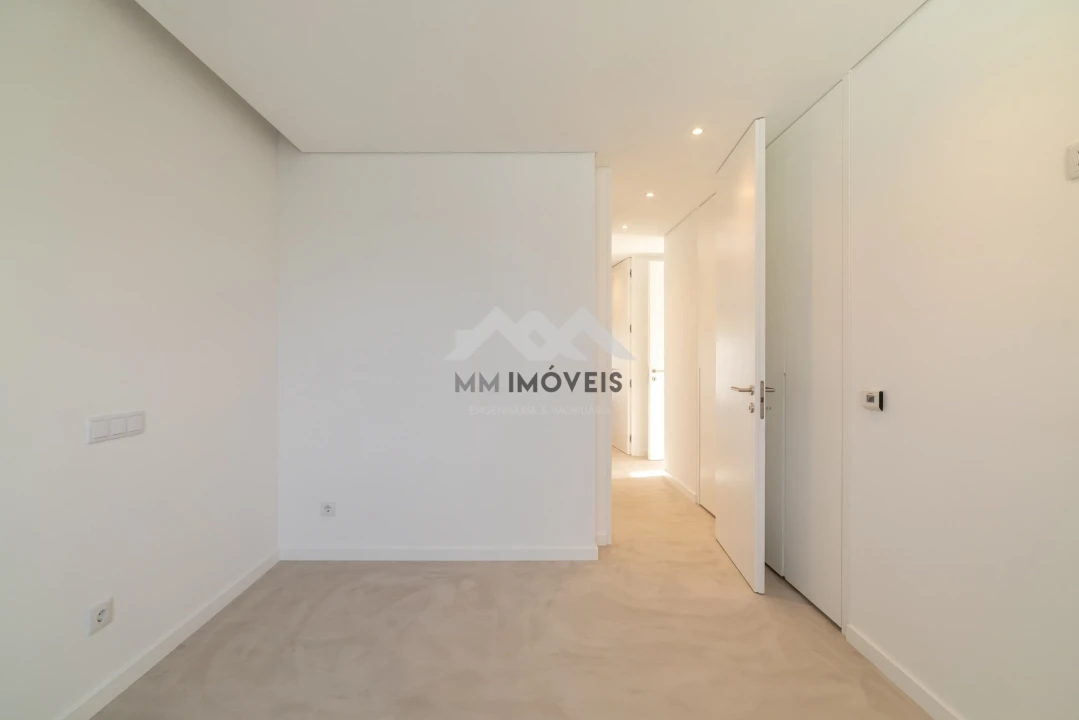 Moradia T3 para Venda em Santa Marinha e São Pedro da Afurada Foto 57