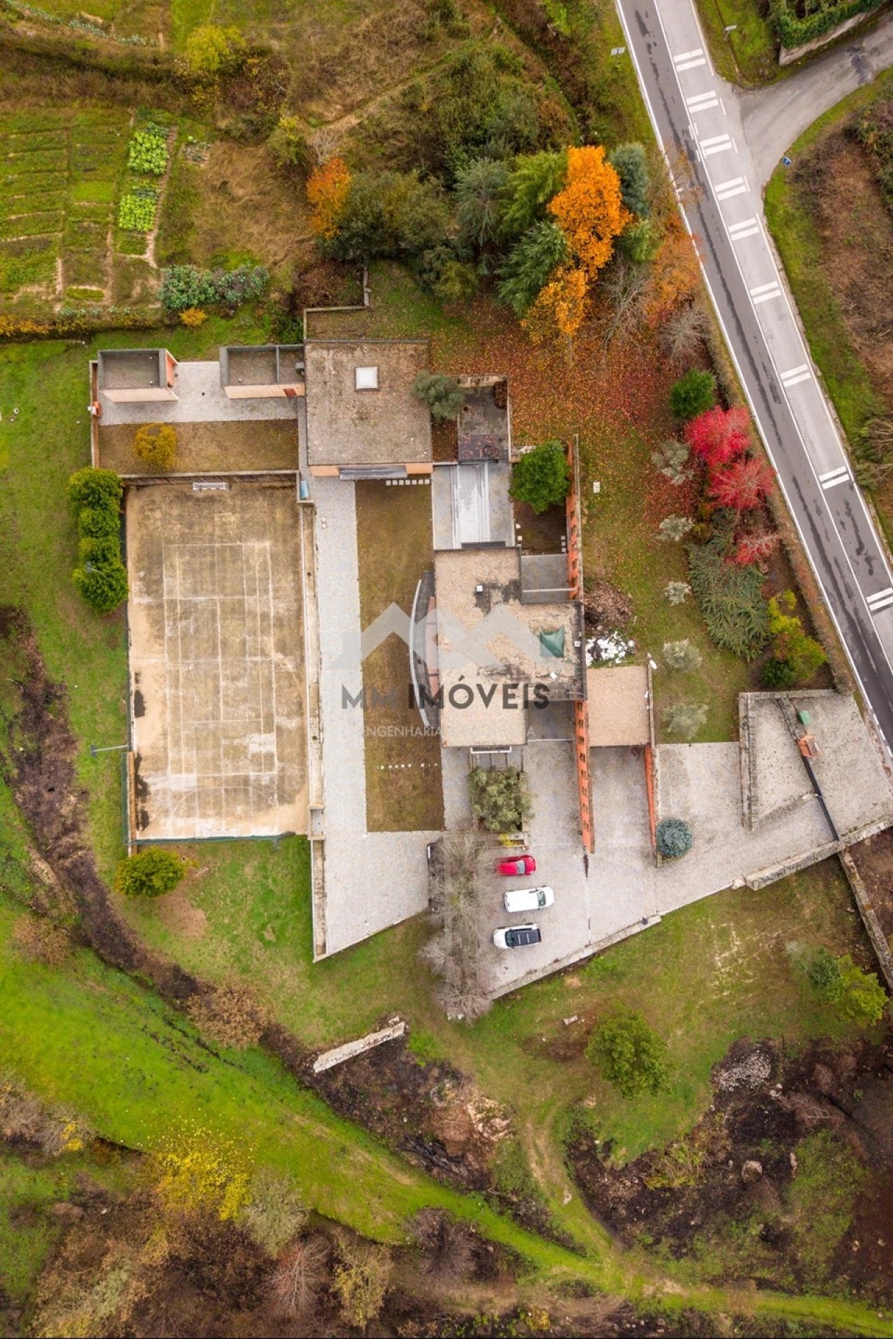 Moradia T4 para Venda em Caria Foto 3