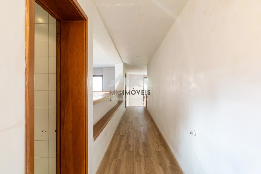 Moradia T4 para Venda em Caria Foto 34