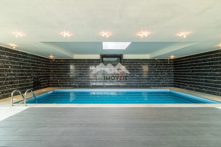 Moradia T4 para Venda em Caria Foto 6