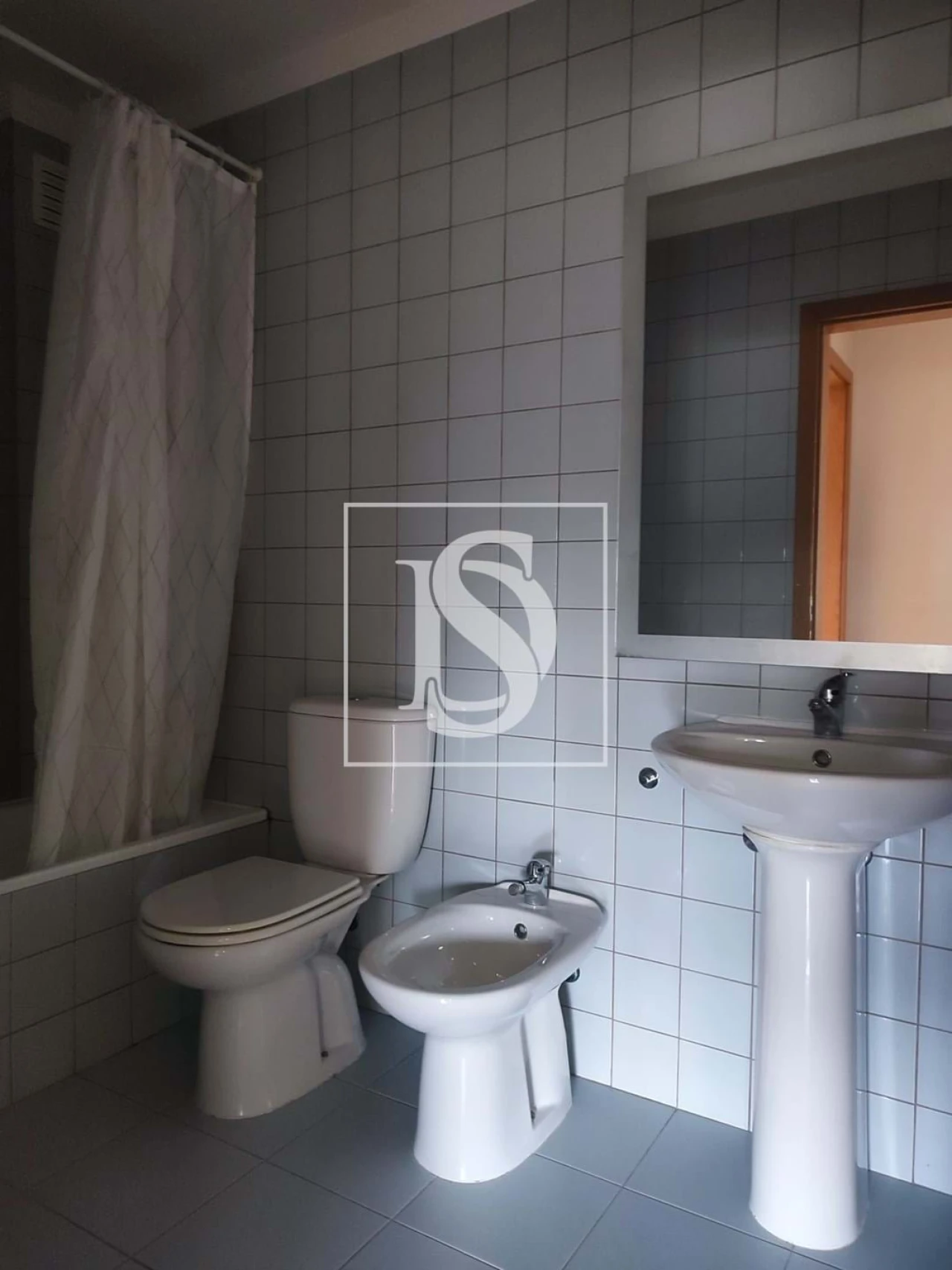 Apartamento T2 para Venda em Vila das Aves Foto 11