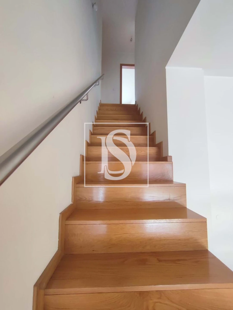 Apartamento T2 para Venda em Vila das Aves Foto 7