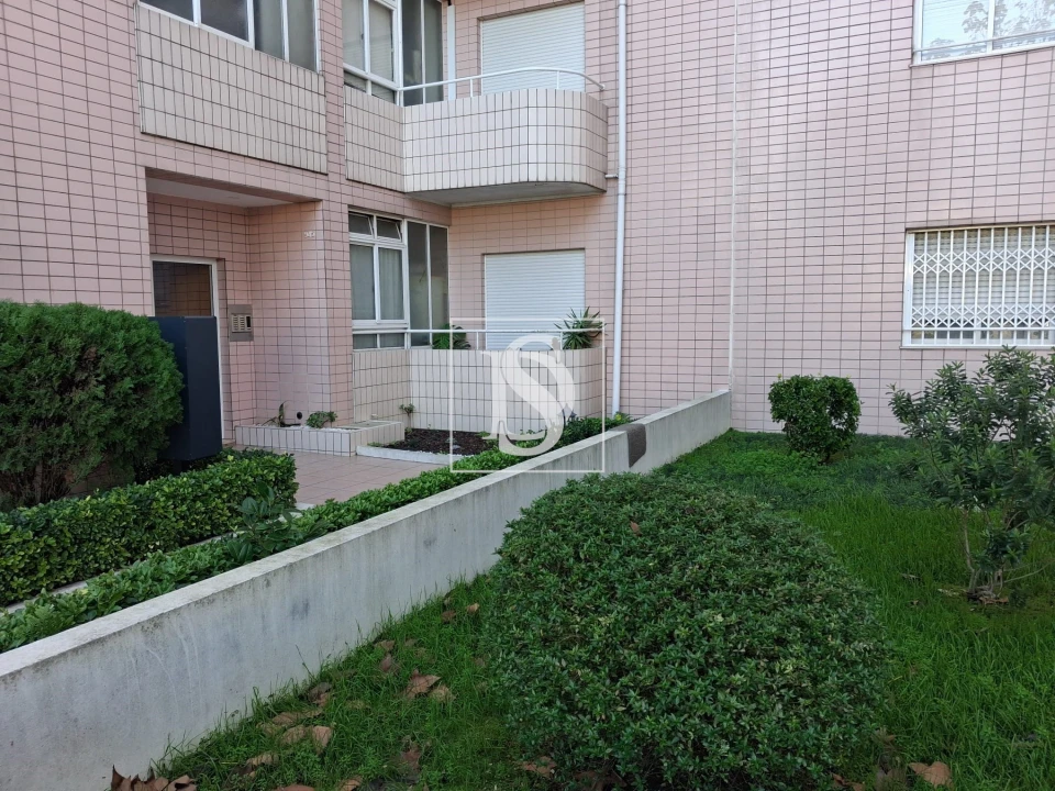 Apartamento T2 para Venda em Baguim do Monte (Rio Tinto) Foto 2