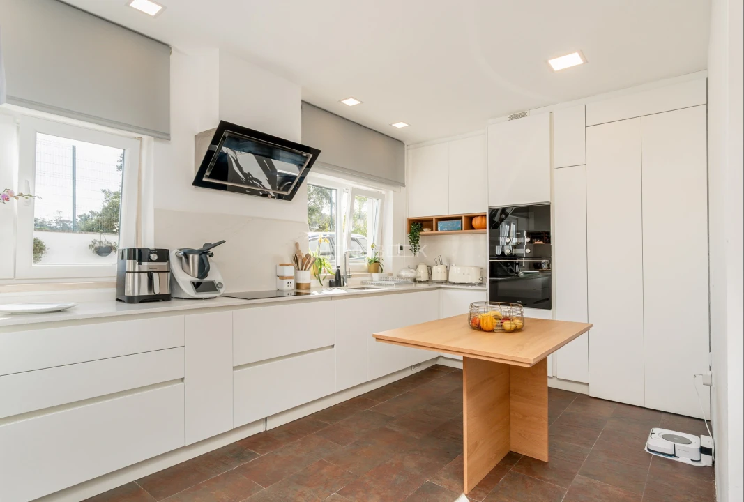 Moradia T5 para Venda em Algueirão-Mem Martins Foto 18