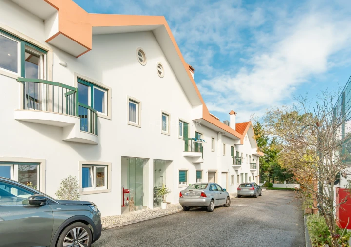 Moradia T5 para Venda em Algueirão-Mem Martins Foto 53