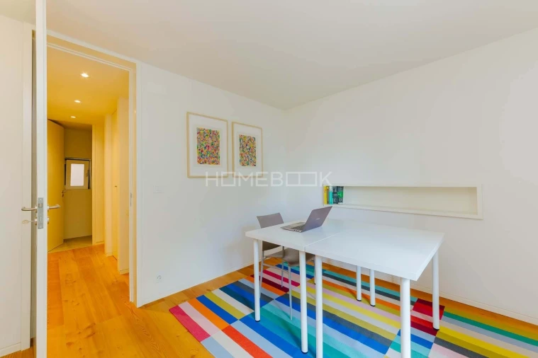 Apartamento T2 para Arrendamento em Santa Maria Maior Foto 13