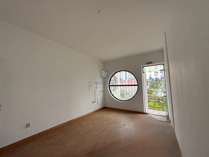 Negócio para Arrendamento em Caldas da Rainha - Santo Onofre e Serra do Bouro Foto 8