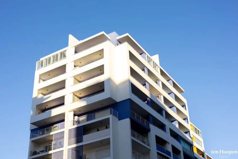 Apartamento T4 para Venda em Portimão Foto 30