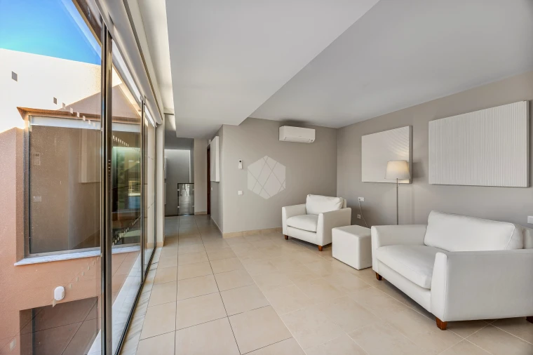 Moradia T3 para Venda em Albufeira e Olhos de Água Foto 22