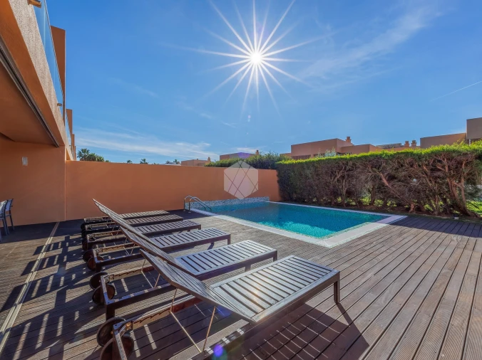 Moradia T3 para Venda em Albufeira e Olhos de Água Foto 16