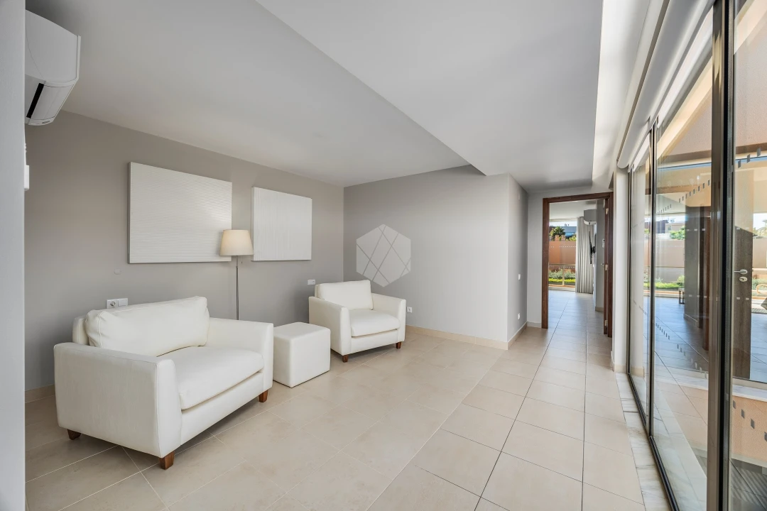 Moradia T3 para Venda em Albufeira e Olhos de Água Foto 21