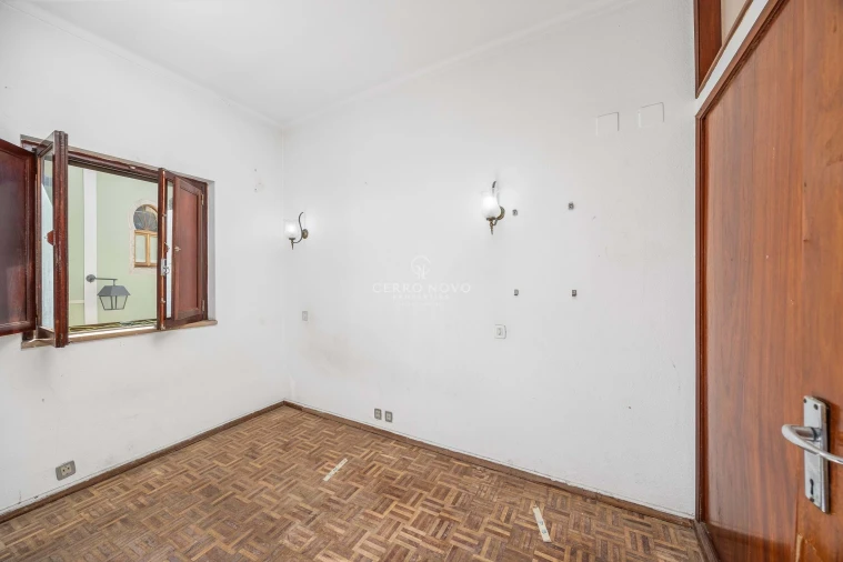 Moradia T5 para Venda em Albufeira e Olhos de Água Foto 21