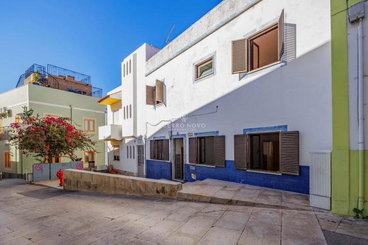 Moradia T5 para Venda em Albufeira e Olhos de Água Foto 2