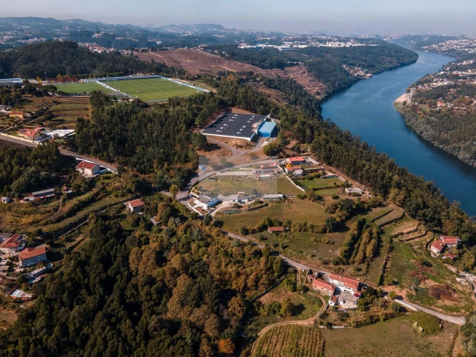 Terreno para Venda em Santa Marinha e São Pedro da Afurada