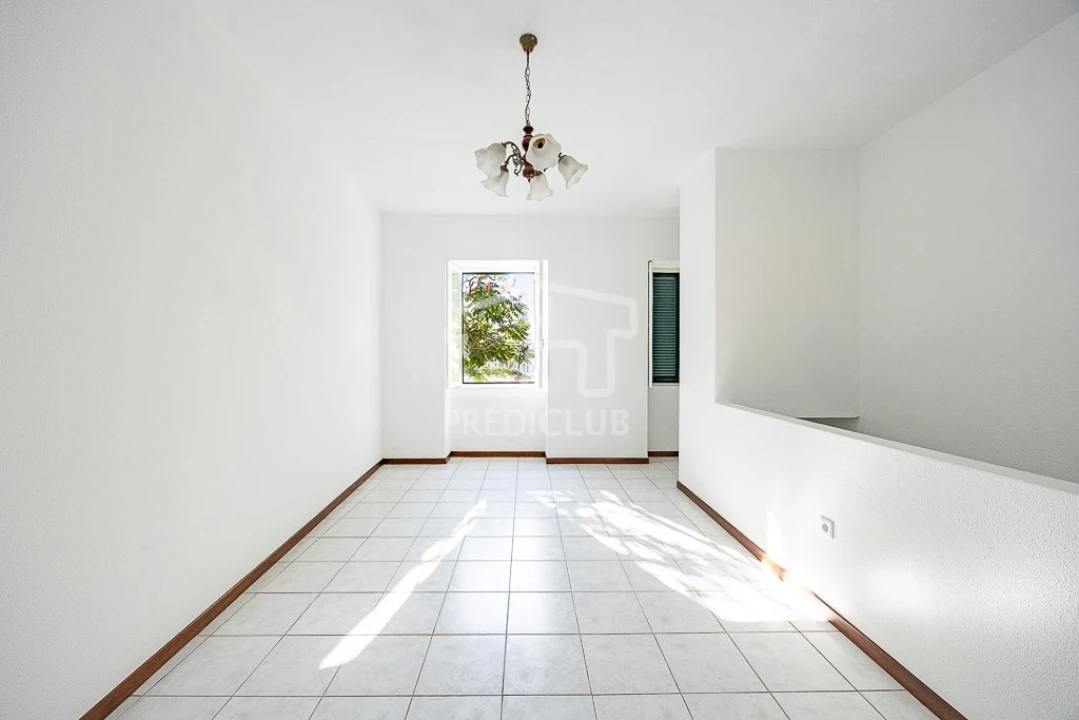 Moradia T2 para Venda em Funchal (São Pedro) Foto 10