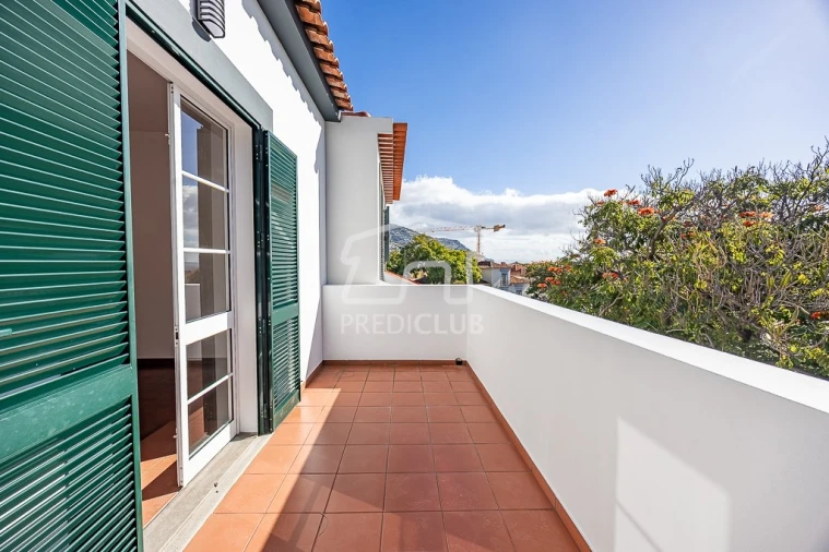 Moradia T2 para Venda em Funchal (São Pedro) Foto 4