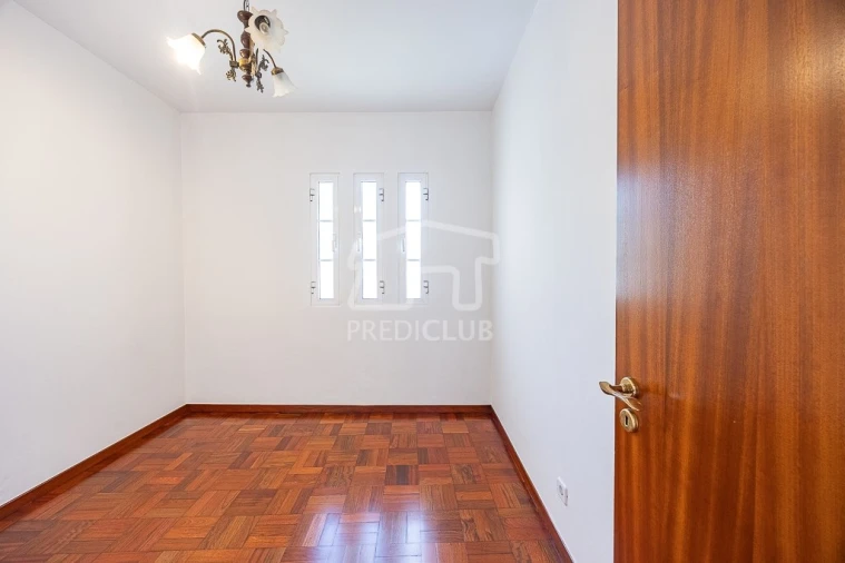 Moradia T2 para Venda em Funchal (São Pedro) Foto 15