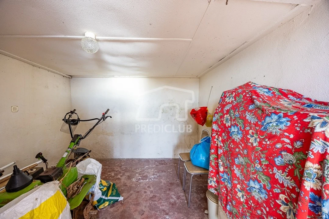 Moradia T2 para Venda em Estreito da Calheta Foto 9