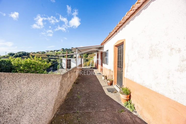 Moradia T2 para Venda em Estreito da Calheta Foto 7